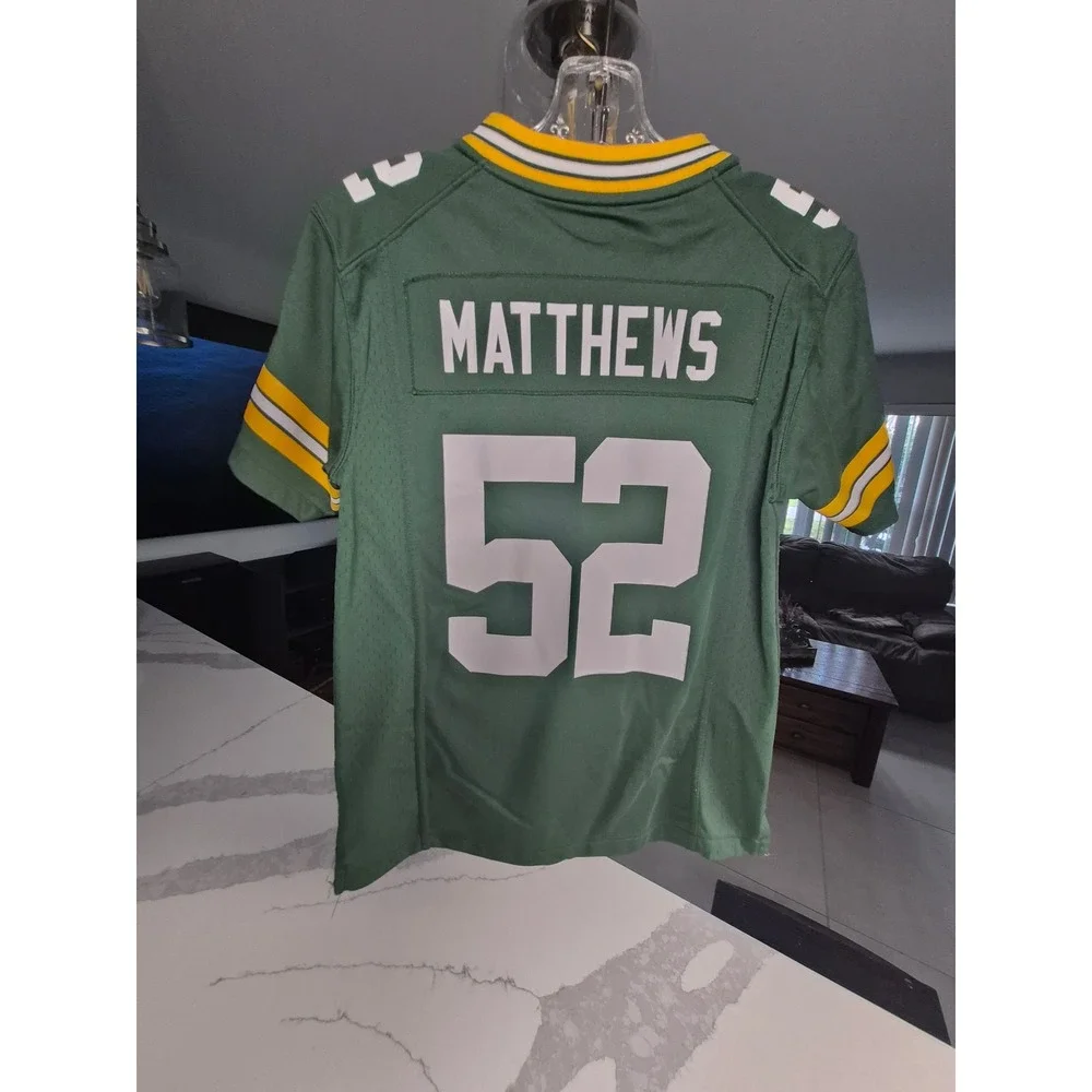 Nike Green Bay Packers Clay Matthews 52 Jersey Youth Medium Green NFL Football